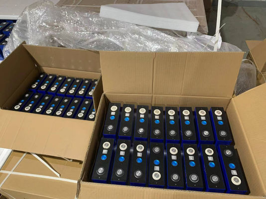 3.2V 100Ah LiFePO4 Prismatic Cell EVE Home Solar Energy Storage Battery